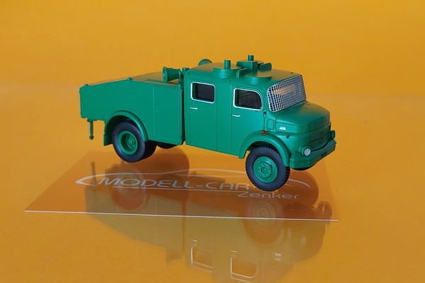 Brekina 47185 Mercedes La 1113 Wasserwerfer, HellgrüN, Polizei Bj.1966 1:87 Neu-image