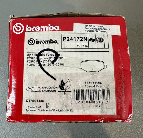 Disc Brake Pad Set-Premium NAO Ceramic OE Equivalent Pad Brembo P24172N - Picture 2 of 5