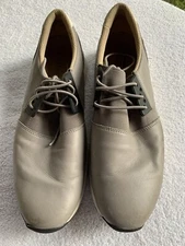 Vionic Carmen Leather Sneaker Shoes Light Gray Black Lace Up Women’s SZ 9