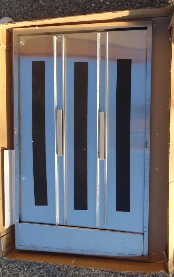 Panel de puerta Sub-Zero 7023707 acero inoxidable 30" con manija tubular - LH Foto 3 de 4