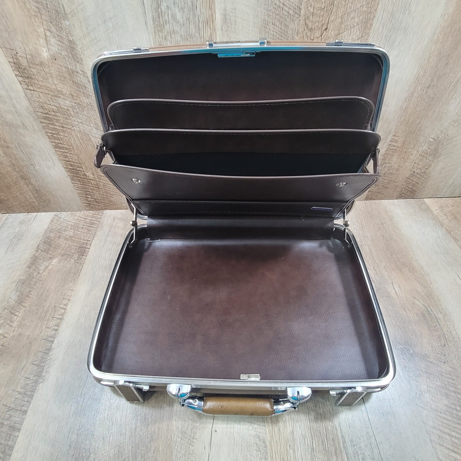 Vintage Escort Briefcase Combination Lock Hard Shell Brown No Key & Is