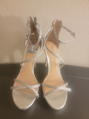 New Mischka Womens Galen Silver Ankle Strap Heels Size 8.5