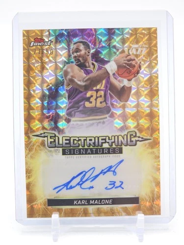 KARL MALONE 2025-26 TOPPS FINEST ELECTRIFYING GOLD GEOMETRIC AUTO /50 Q6992