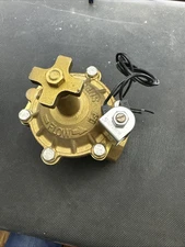 Superior Brass In Line Valve 1 1/2 W/ Flow control NPT