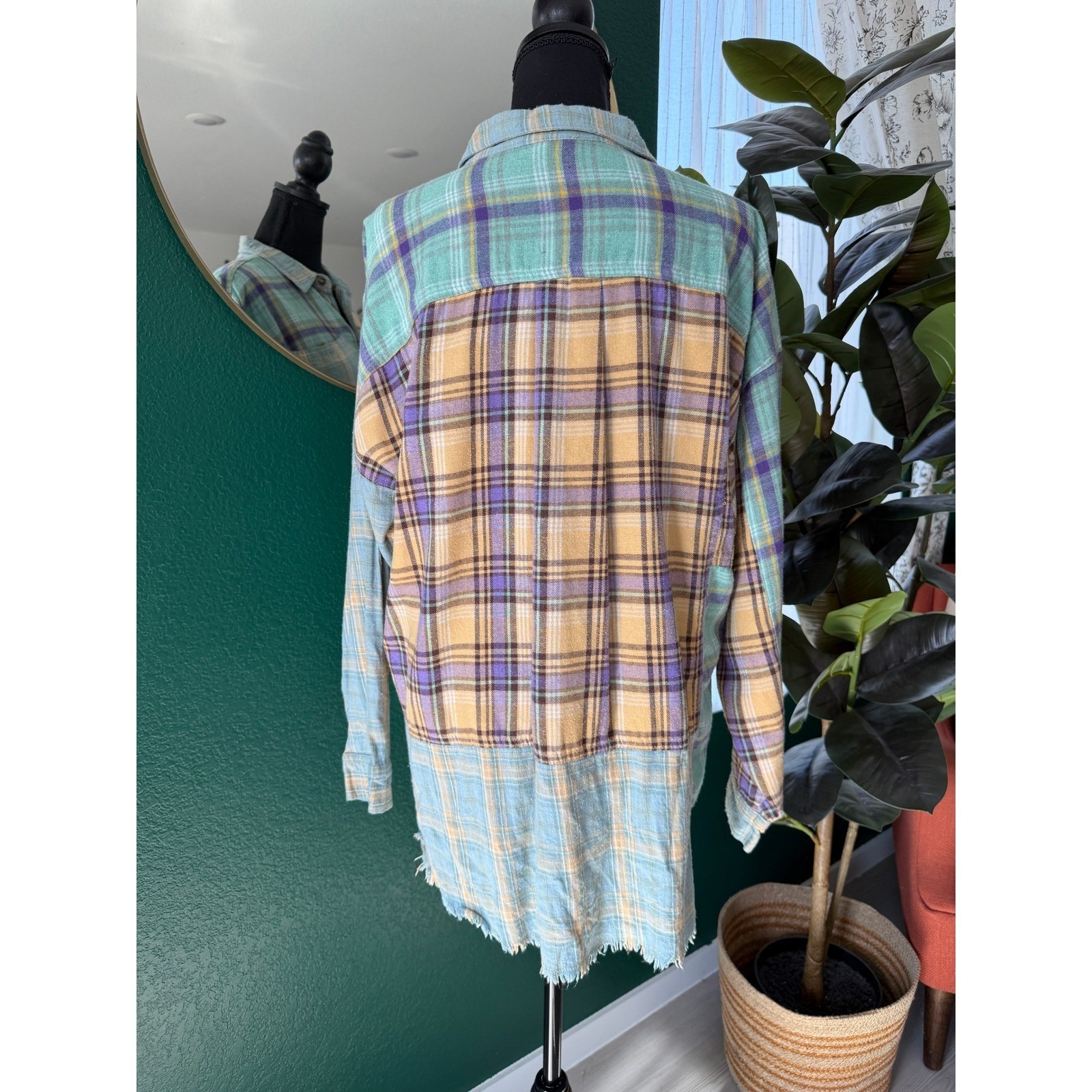 Easel Plaid Patchwork Button Down Shirt Womens S … - image 4