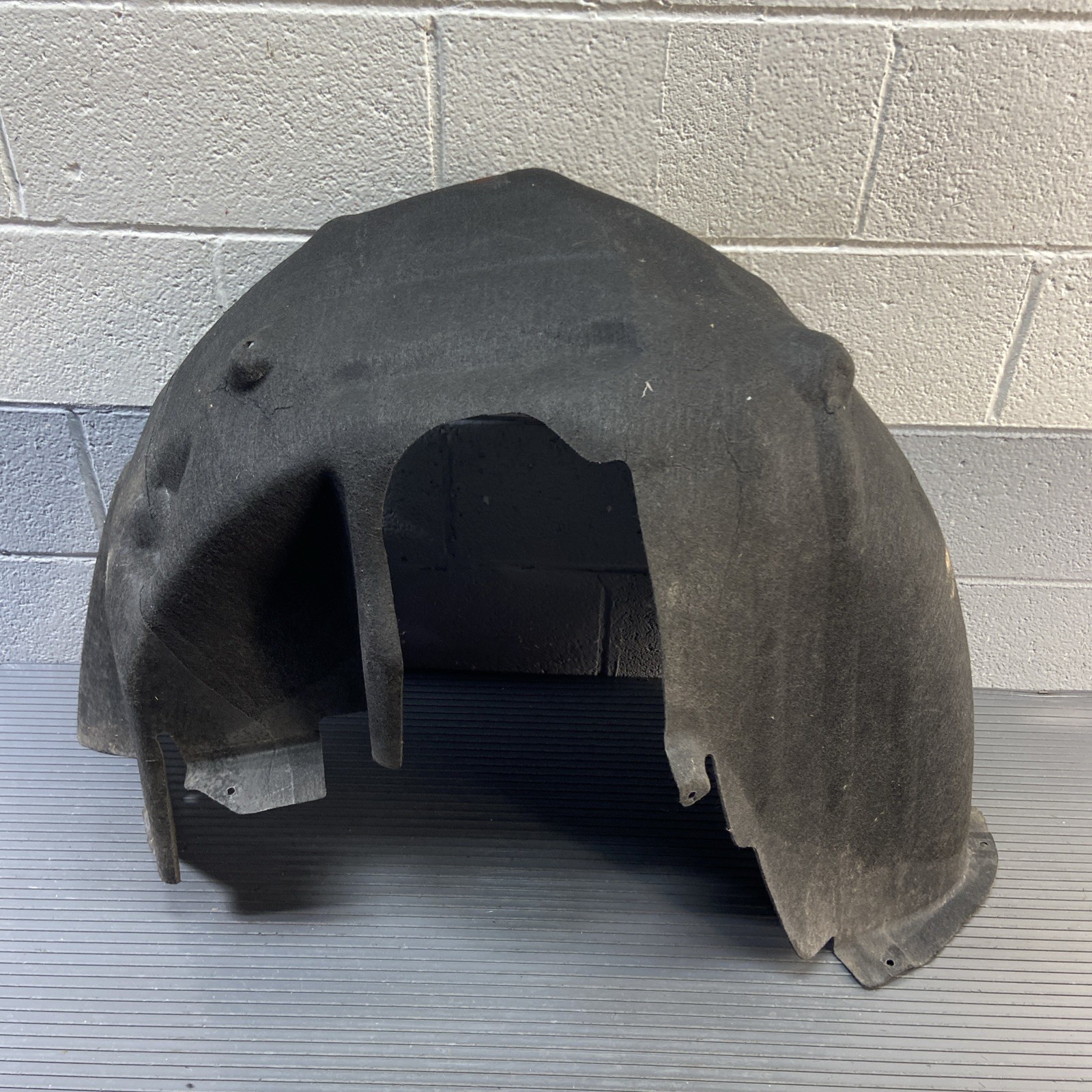 Rolls-Royce Dawn 2017-2023 Rear Left Fender liner
