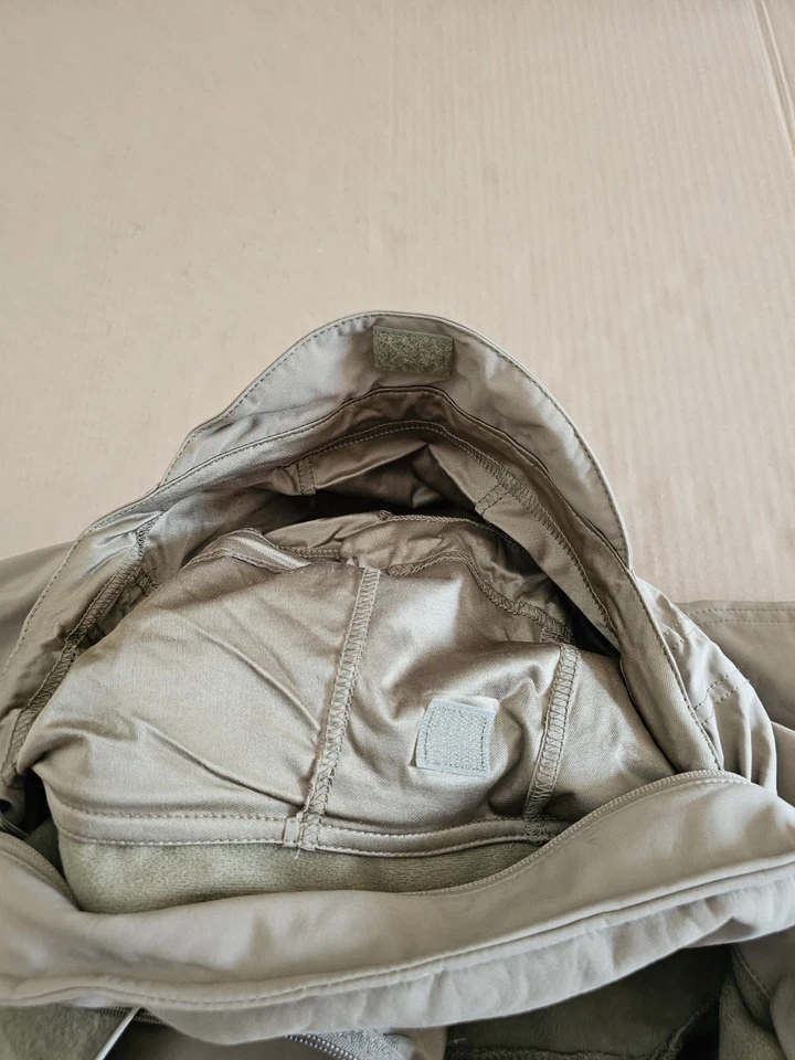 Condor 602 Tactical Summit softshell patrol jacket waterproof mens Large - Image 2 of 4