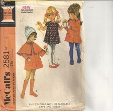 MCCALLS 2581 GIR 14 COAT W/DETACHABLE CAPE  DRESSSEWING PATTERN  1970 CUT