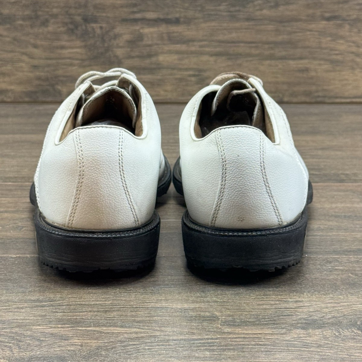 FootJoy Golf Shoes Mens 10.5 M ICON White Croc Print Leather  display picture 1