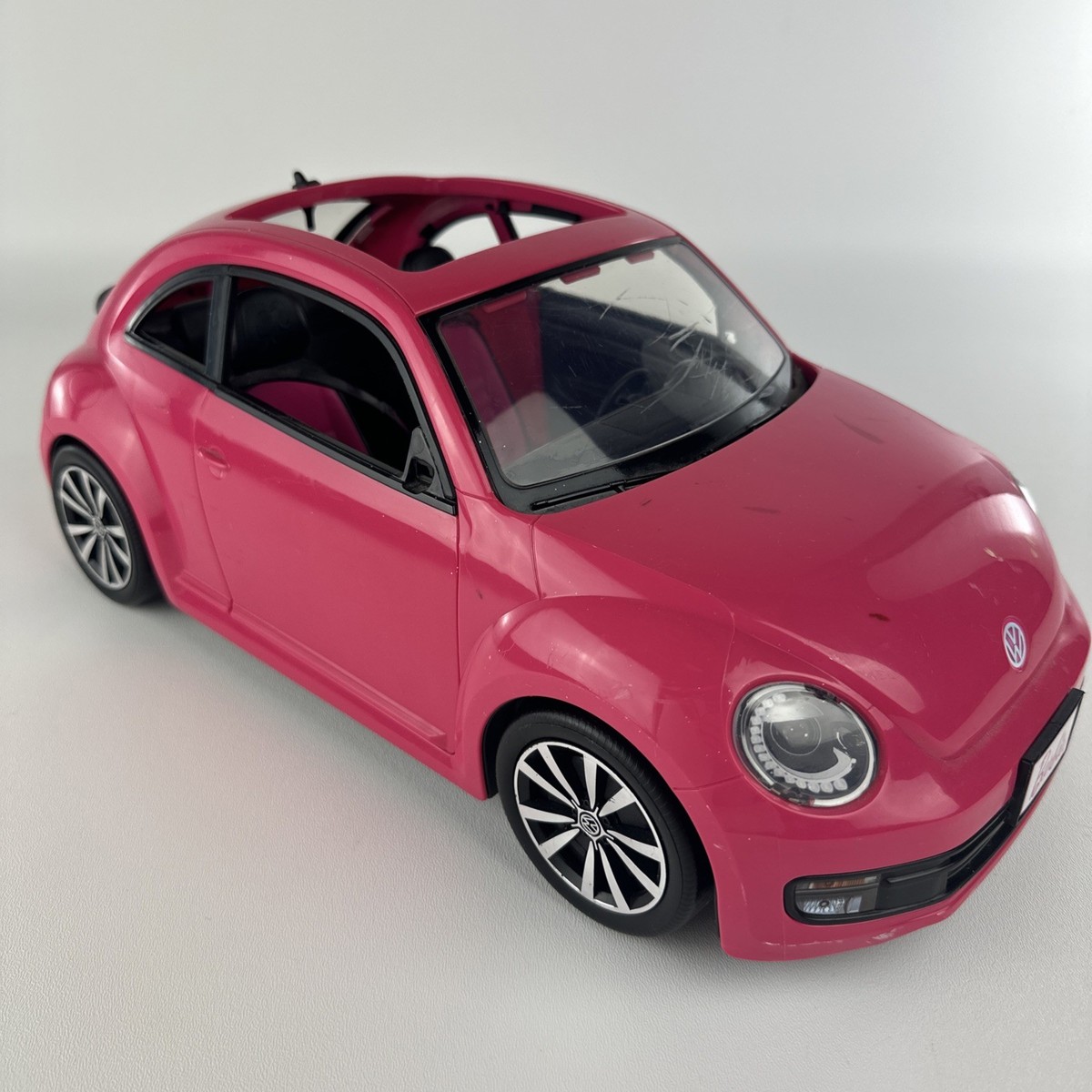 2013 Mattel Barbie Doll Volkswagen VW Hot Pink Beetle Car Bug | eBay