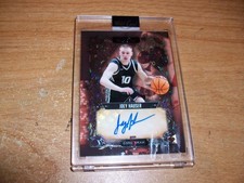 2024 NBA Basketball Wild Card 5 Card Draw Joey Hauser Rookie Auto Card 1/2