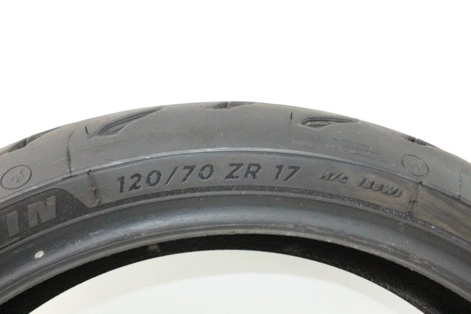 Комплект передних задних шин 12–16 Suzuki GSXR 1000 Michelin 120/70ZR17 190/50ZR17 - Изображение 4 из 4