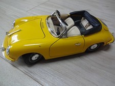 Burago Modellauto Porsche 356B 1961 Scale 1/18 gelb