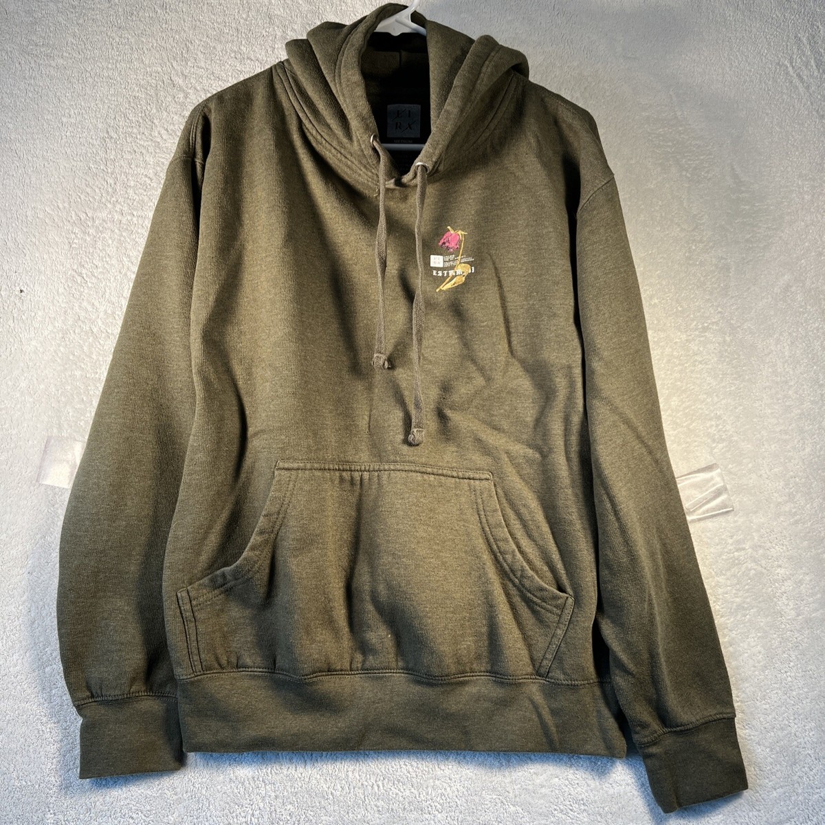 LIRA MFG CO. DYING ROSE GRAPHIC HOODED SWEATSHIRT SIZE