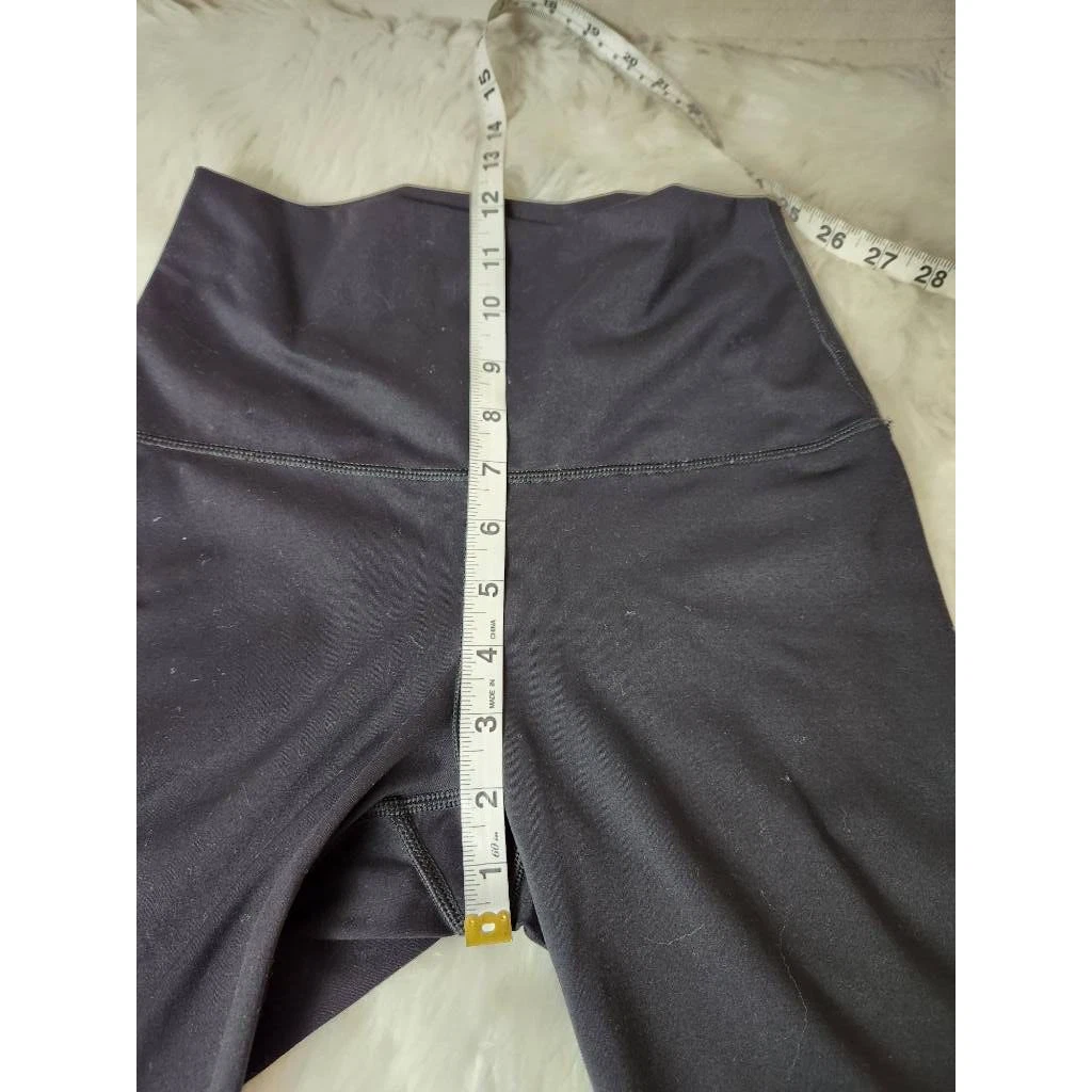 yogalicious capri solid high rise wide waistband cropped leggings