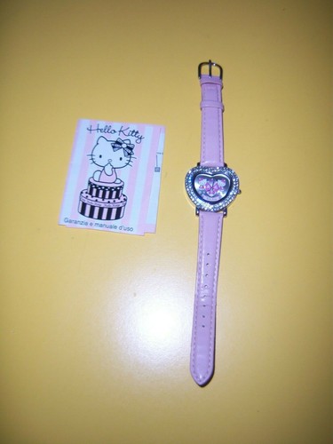 OROLOGIO HELLO KITTY CON BRILLANTI FORMA CUORE CINTURINO PELLE 2008 SARNI  ORO | eBay