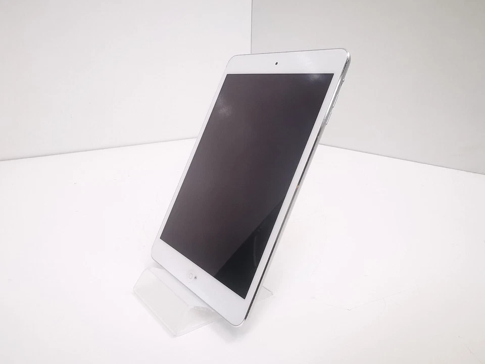 Apple iPad Mini 2 (A1489) - 7.9" / Silver / 32GBB / iOS 12 / WiFi - Image 4 of 4