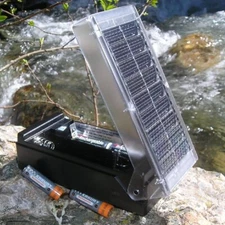 New Solar Battery Charger For AA AAA C & D! Charges 2 At A Time! Free Shipping!