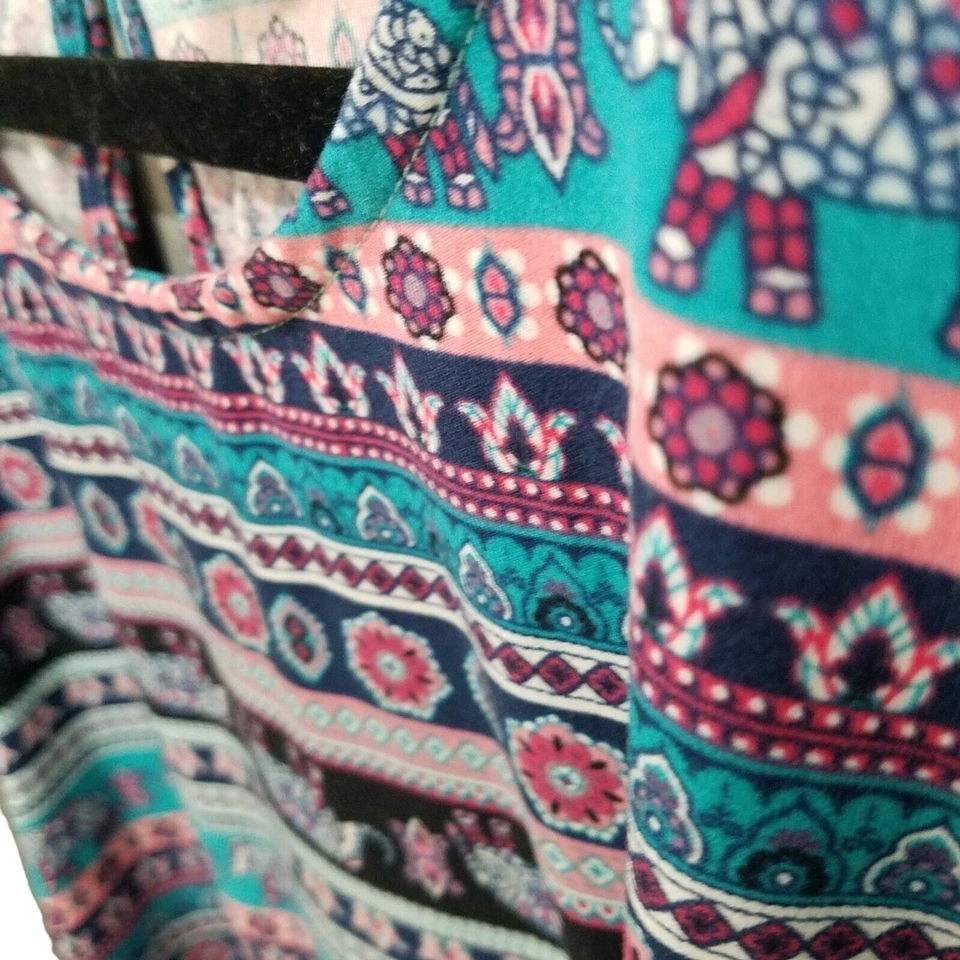 Camiseta sin mangas Bobbie Brooks para mujer talla L azul rosa geométrica Foto 4 de 4