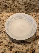 Vintage Somerset NL Excel Blue Flower Ribbon Band 6 1/4" Cereal Bowl 1980's