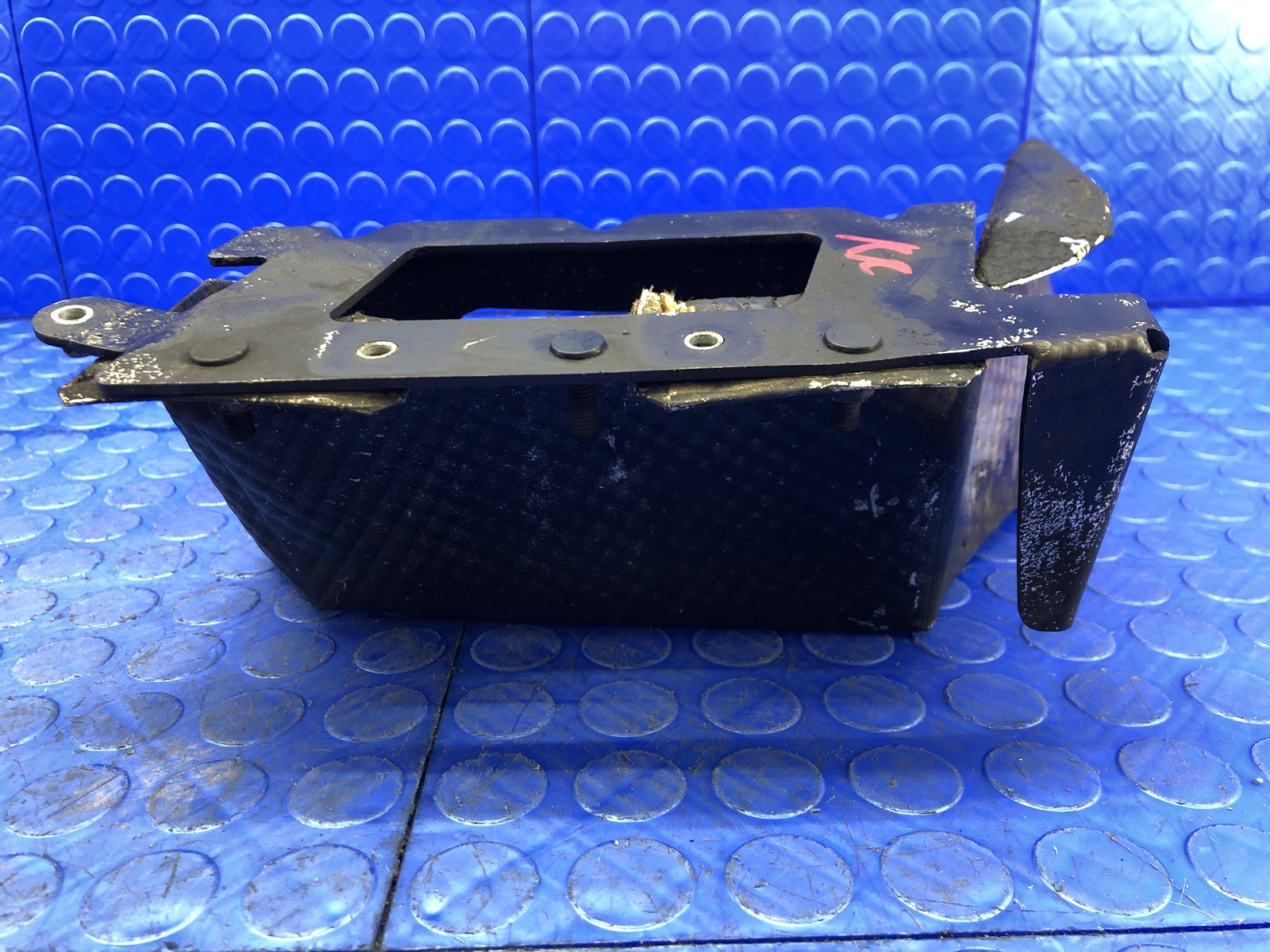 2004-2014 LAMBORGHINI GALLARDO RIGHT TAIL LIGHT HEAT SHIELD BRACKET 408813392