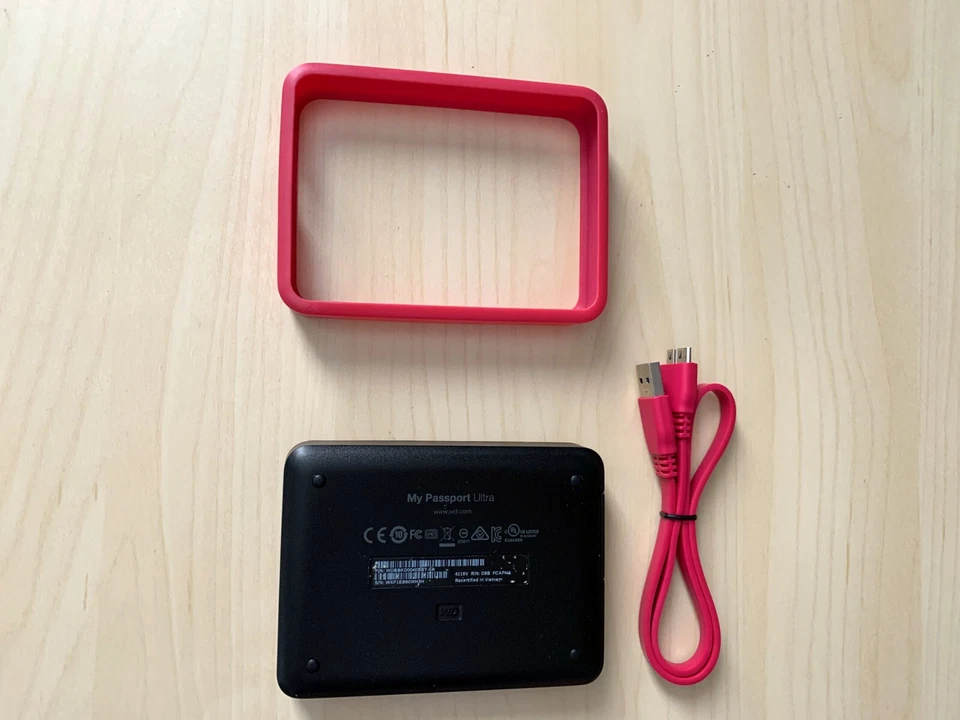 WD My Passport Ultra 4TB With WD Grip Pack ,Red - Image 4 of 4