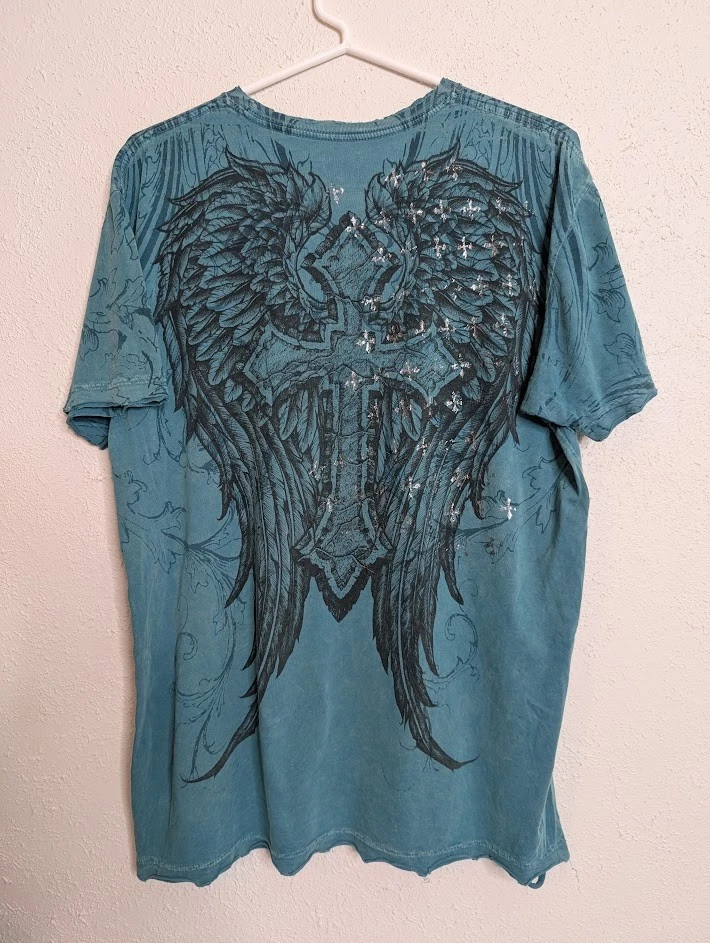 Camisa Affliction Adulto Grande Ala Azul Gráfico MMA Cruz Envejecida Manga Corta Foto 3 de 4