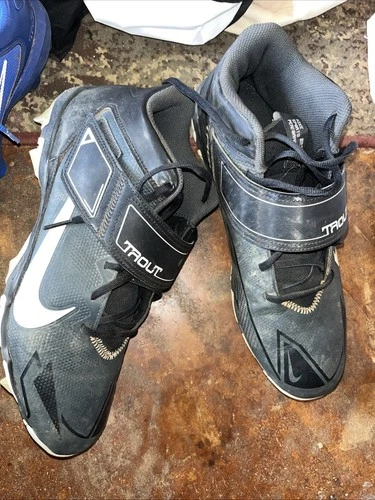 Nike, Sports Performance, 27, Fastflex, Trout, Cleats, Men’s Size 12