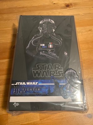 Hot Toys MMS798 Star Wars Episode IV TIE fighter Pilot 1/6 Scale Figure In Stock