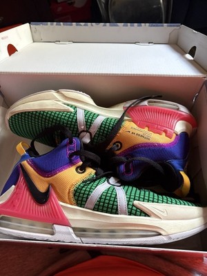 Nike LeBron Witness VII Multicolor Low Top Men's Basketball Sneakers New with B 