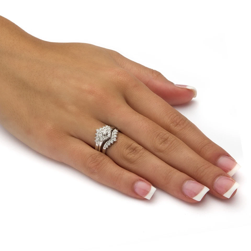 Diamante redondo nupcial 1/5 TCW 3 peças Conjunto de prata esterlina banhada a platina - Imagem 3 de 4