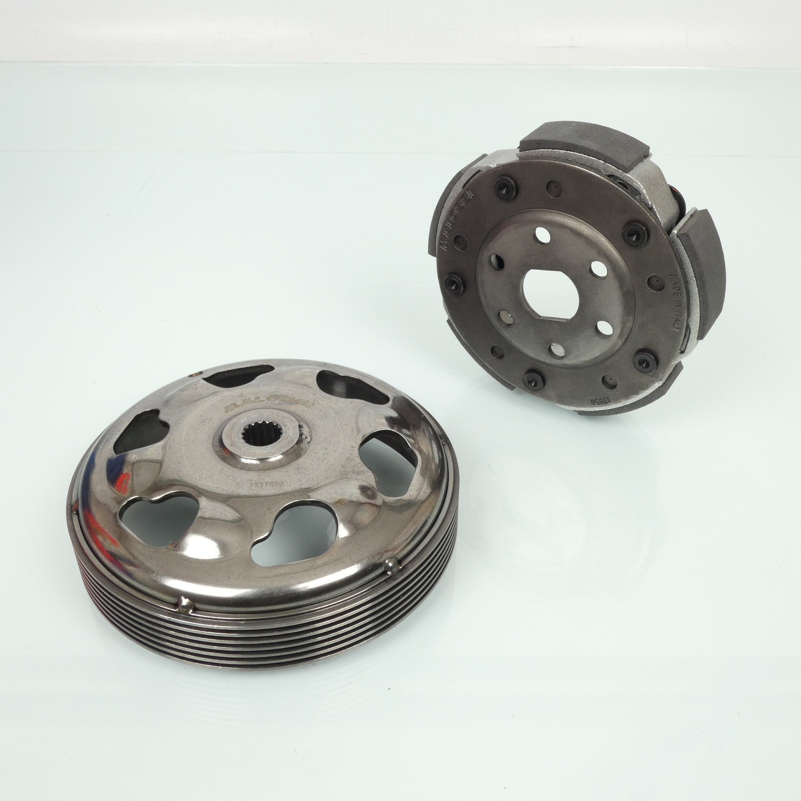 Plateau d embrayage Malossi résistant thermique pour réparer le patinage Tricity 300
