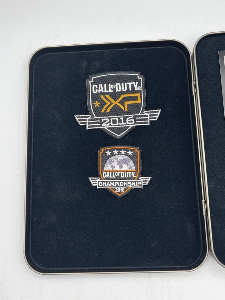 Call of Duty XP Patch Lot - 2016 Los Angeles XP LA COD Championship + Metal Case - Image 2 of 4