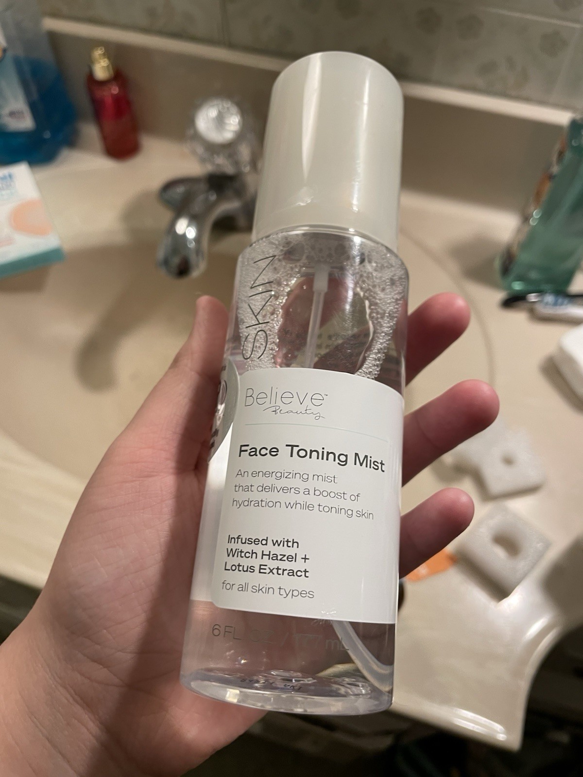 Refreshing Skin Toning Mist for Radiant Glow