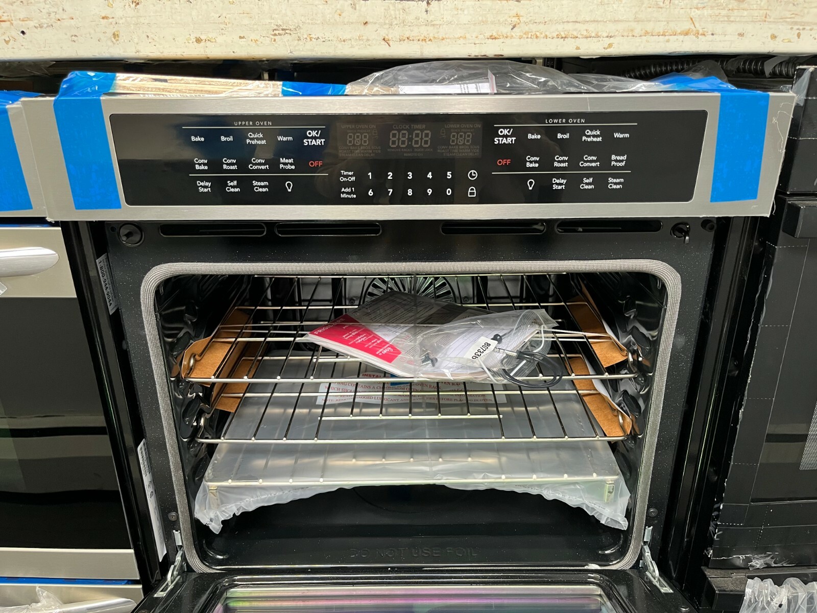 Frigidaire Gallery Series FGET3066UF 30 Inch Electric Double Wall Oven