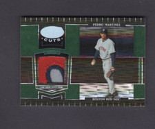 2004 LEAF CERTIFIED CUTS MIRROR EMERALD 3 COLOR PATCH #35 PEDRO MARTINEZ #/5