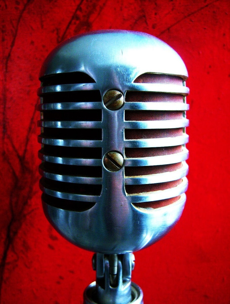 Vintage 1940's Shure 556C dynamic microphone Elvis w period Atlas