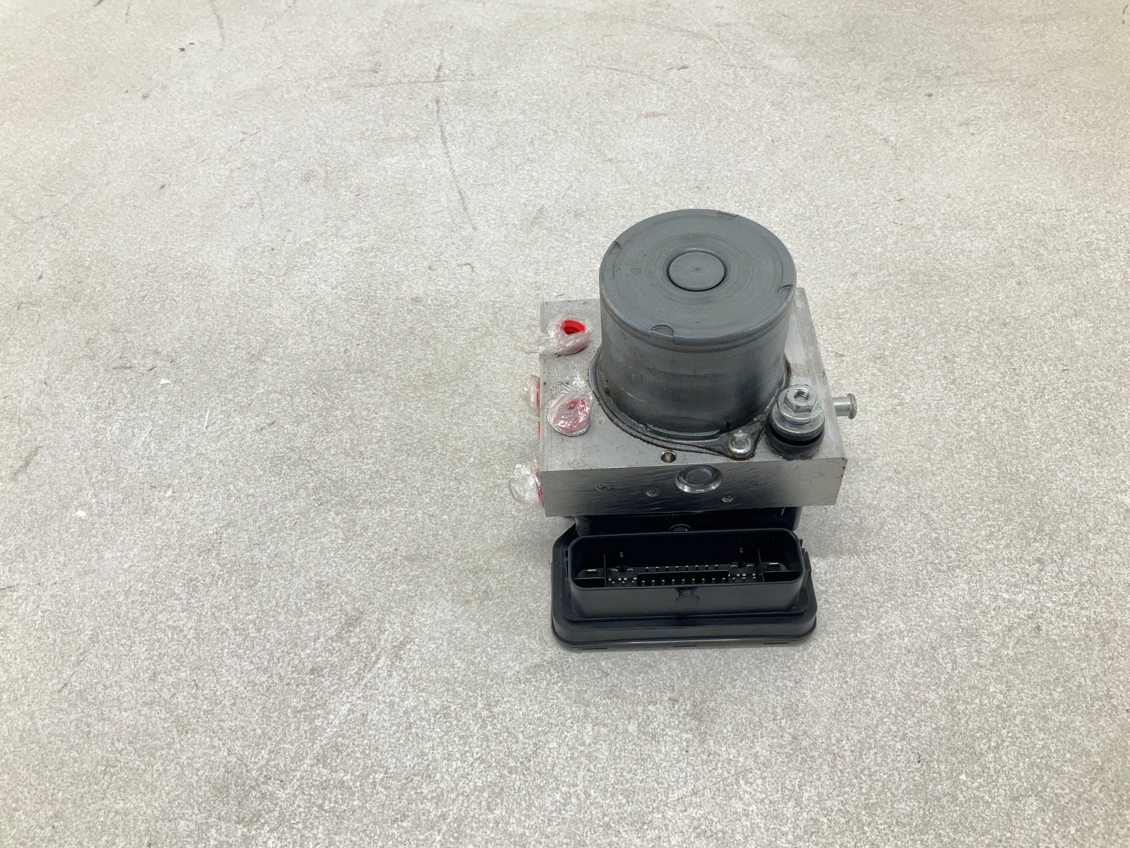 17-20 MASERATI Levante Anti-Lock Brake System ABS Pump