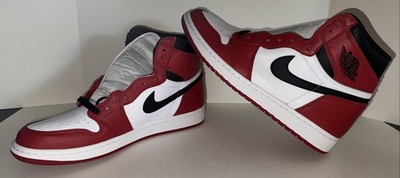 Air Jordan 1 Retro High OG Chicago 2015 - Size 12 - 555088 101