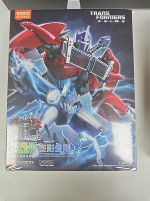 Blokees Transformers Legend Class Transformers: Prime Optimus Prime Model Kit