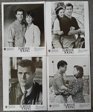 LOT OF 4 ORIGINAL PRESS PHOTOS FOREVER YOUNG Mel Gibson, Jamie Lee Curtis