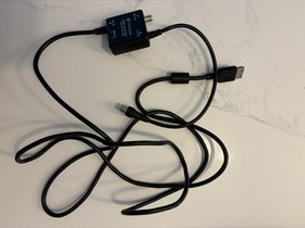 Sega Dreamcast Console Bundle, 2 Controllers, Cords VMU Tested Works Pelican Gun