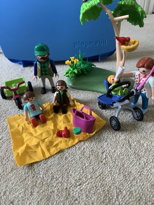 Playmobil set 9103 Family Picnic carry Case with figures and accessories  UK