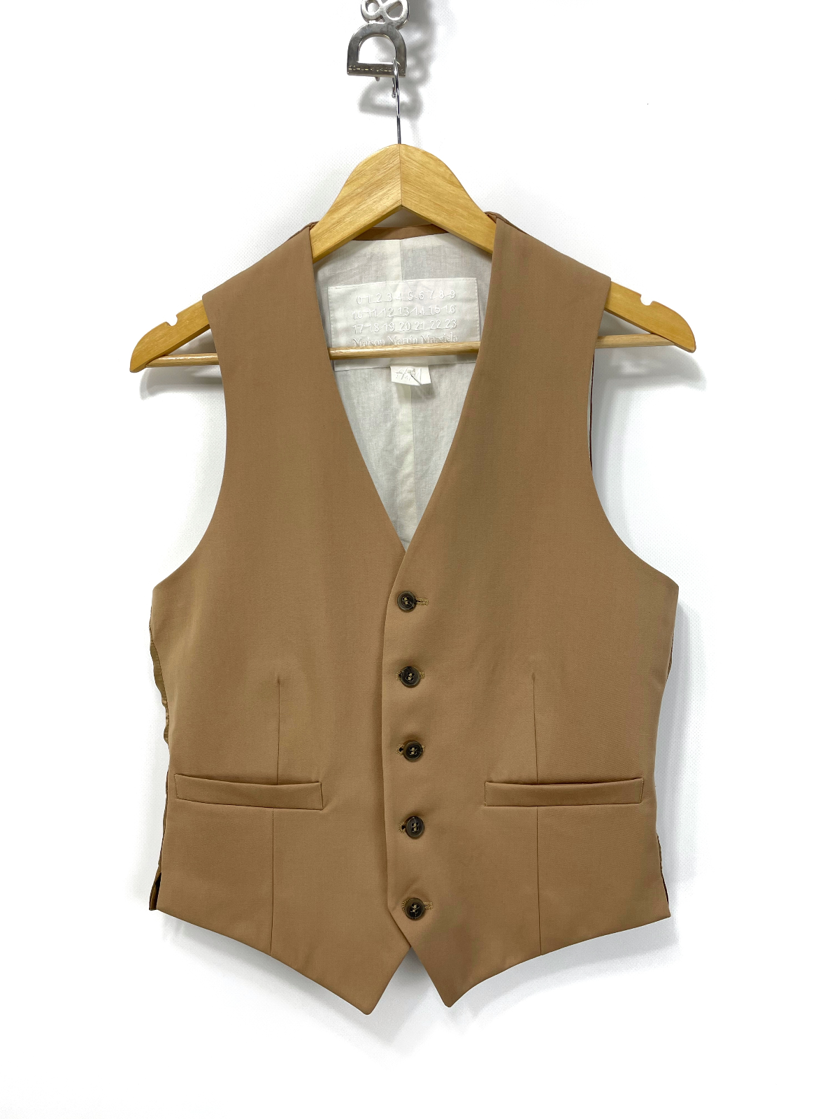 Maison Martin Margiela x HM Re-editor Button Beige suit Vest Size 46