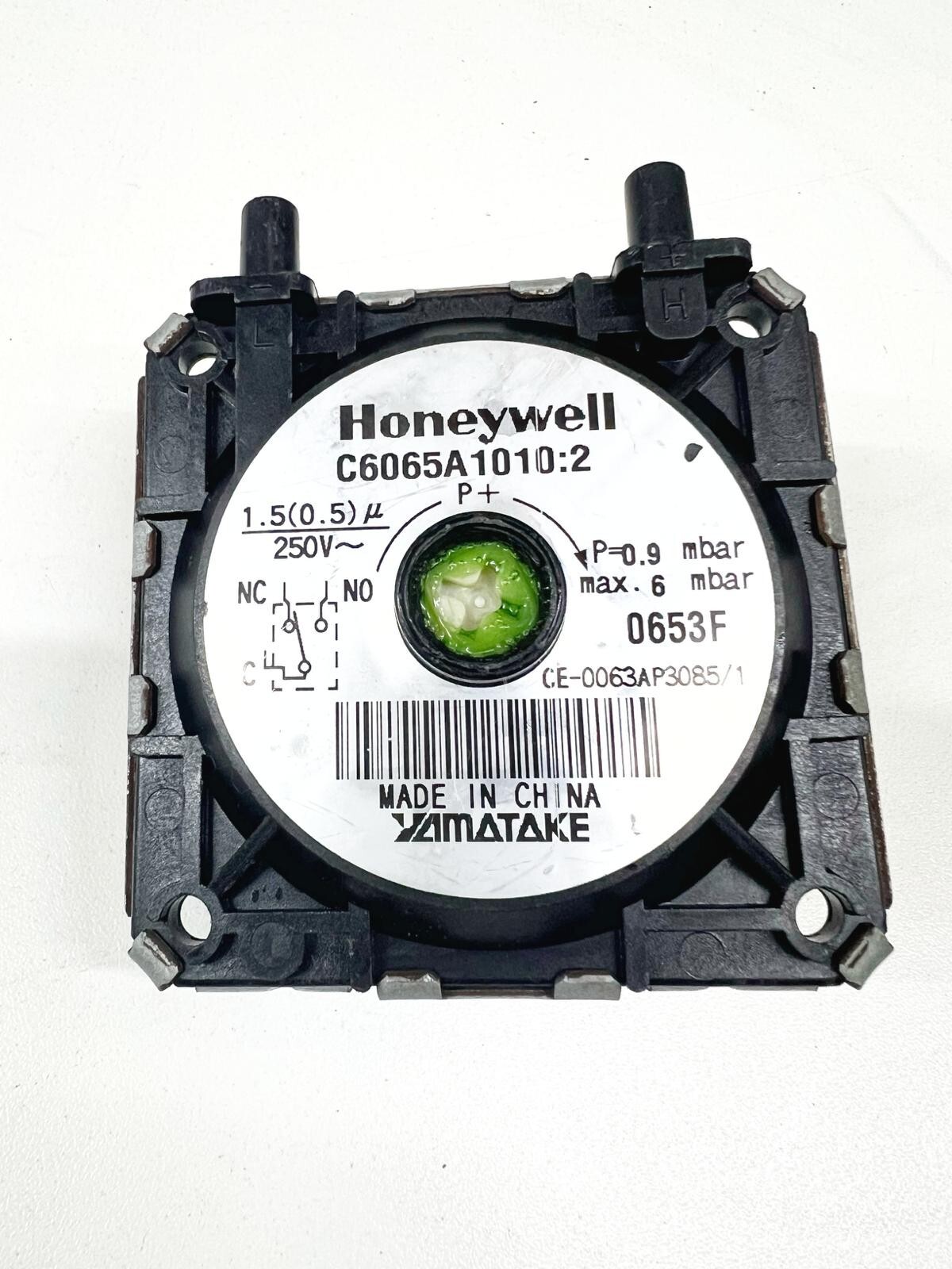 BAXI 105E, 105HE, 80E & MAIN COMBI 24 HE AIR PRESSURE SWITCH 247380