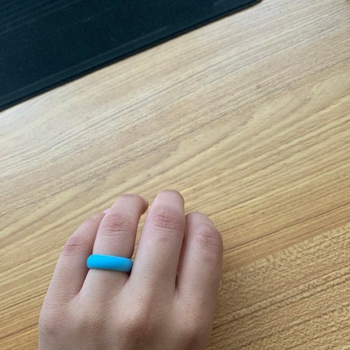 AERA Women's Silicone Wedding Band Ring USA Safety Gift for Her Wife Size 7 - Picture 9 of 19