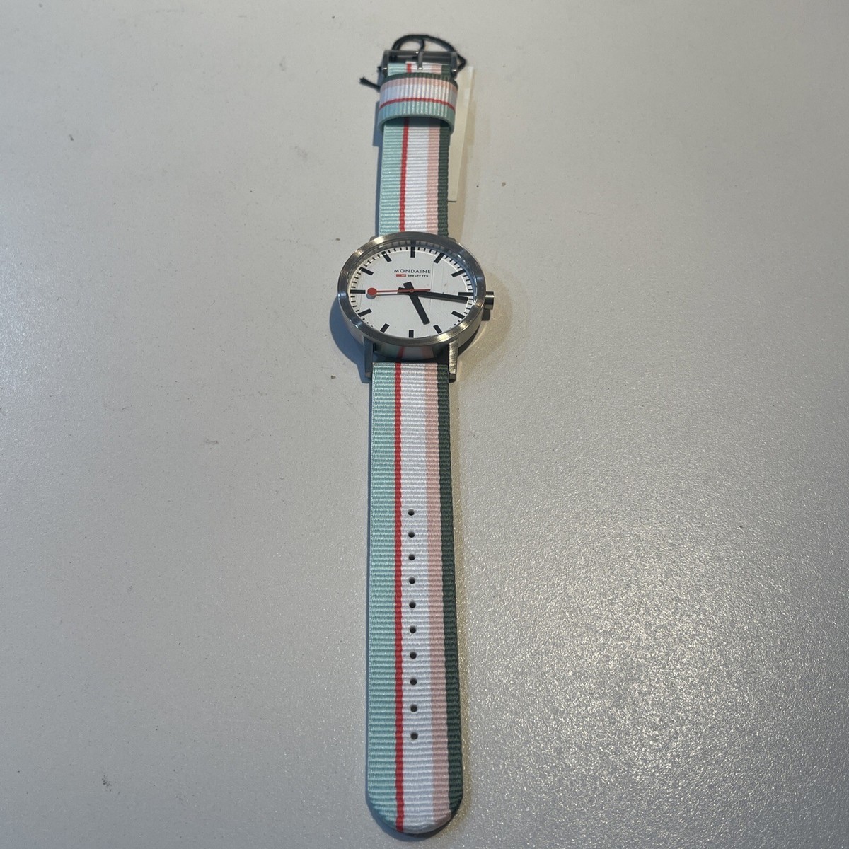 【新品電池、ベルト】MONDAINE SBB CFF FFS SWISS ECO 新品電池、ベルト】MONDAINE SBB CFF FFS SWISS ECO MONDAINE