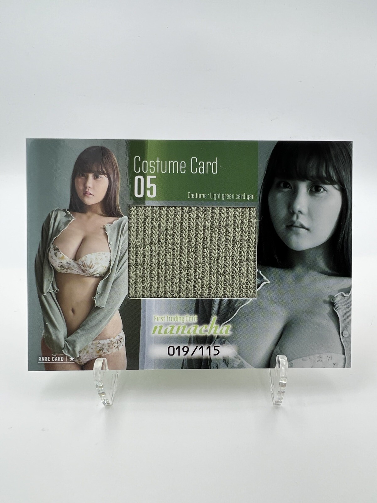 Carte à Collectionner HIT'S Anna Konno Vol.4 - Pin-spot Bikini, édition Limitée