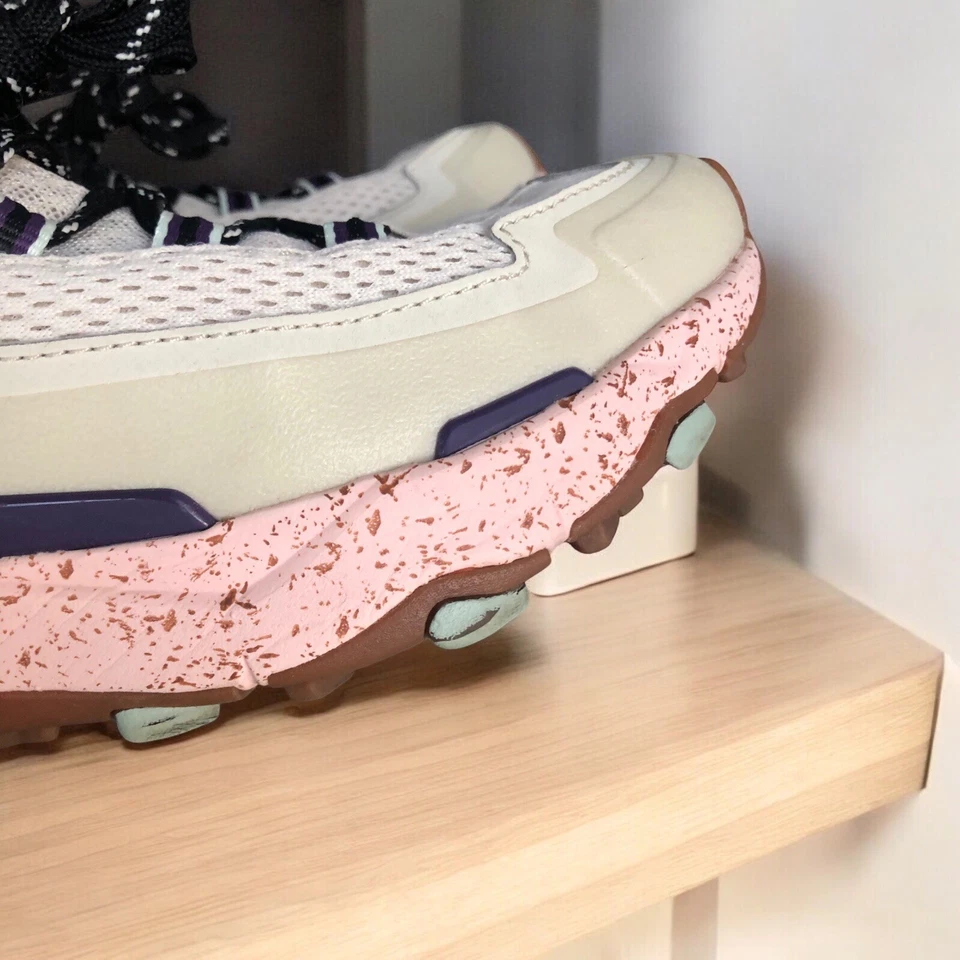 女式 The North Face VECTIV TARAVAL 休闲鞋白色/黑色 | 美国-18056 8 码 — 第 4/4 张图片