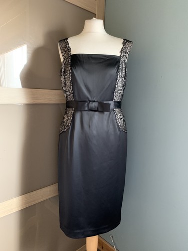 Gina Bacconi Black Sleeveless Satin 